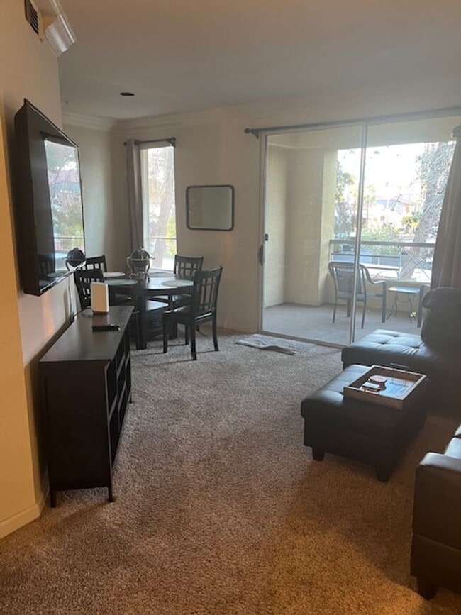 Photo - Meridian Luxury 1 Bed | 1 Bath Condo Unidad 218
