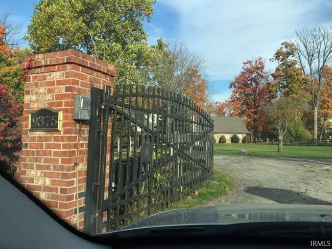 Photo - 9375 Cooper Rd