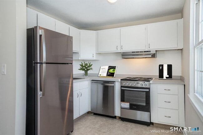 Photo - 239 Old Farms Rd Unit 7C