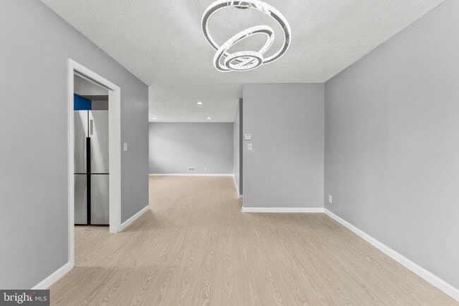 Photo - 3823 Cassandra Rd