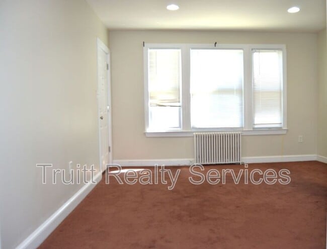 Photo - 1621 17th Pl SE Unit # 3