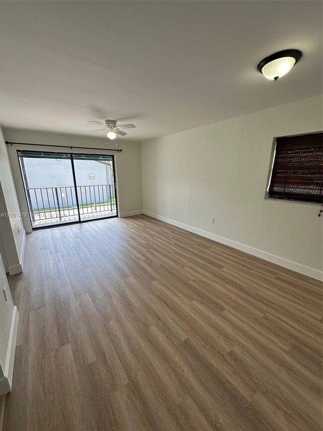 Building Photo - 7407 SW 152nd Ave Unit 4-205