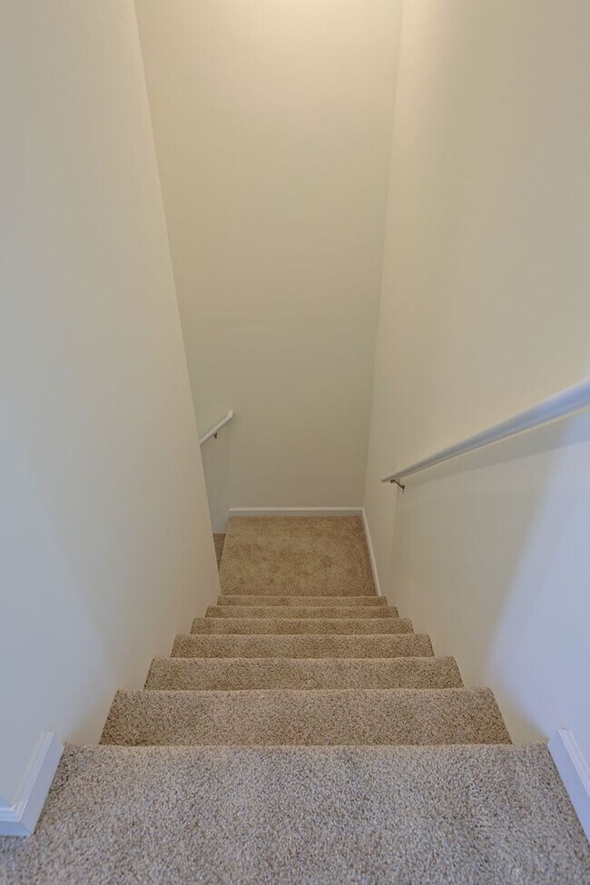 NEWLuxury Townhomes! Townhome Rental in Hanover PA