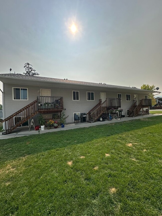 Photo - 2050 S 14th St W Unit 4