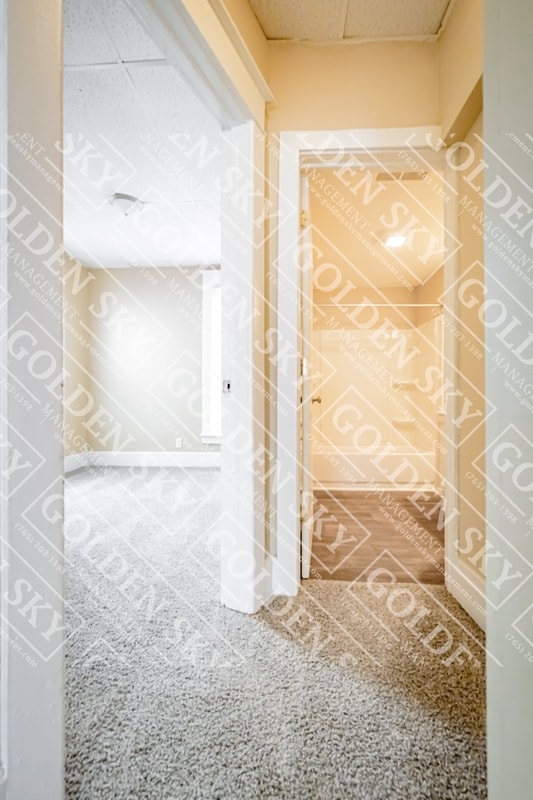 Photo - 907 S Beacon St