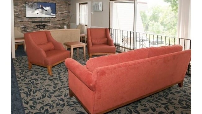 Senior 55+ - Hart Lake Apartments