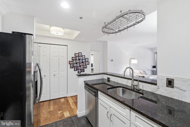 Photo - 2301 N St NW Unit 101