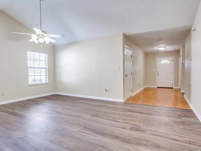 Photo - 2bd/2ba end unit available now!