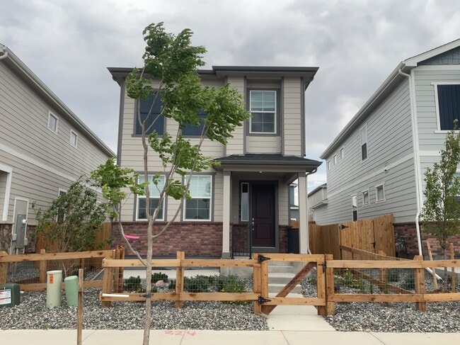 Building Photo - 324 N Addison Way Rental