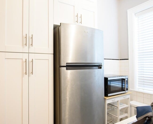 Photo - 457 Jersey Ave Unit 1R