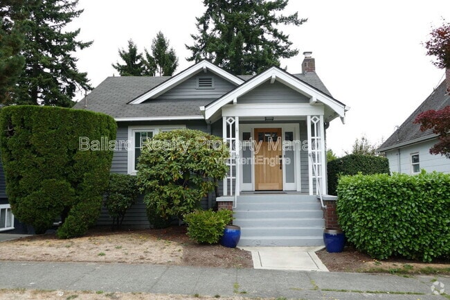 Building Photo - 5746 35th Ave NE Rental