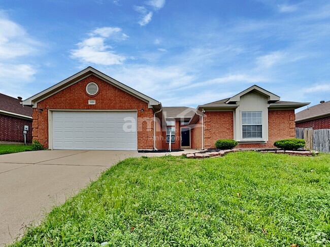 Building Photo - 6116 Brookknoll Dr Rental