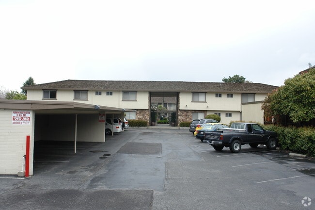 Photo - Mark-Williams Apartments