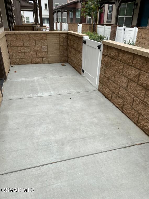 Photo - 105 Red Brick Dr