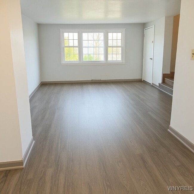 Photo - 2650 Eggert Rd