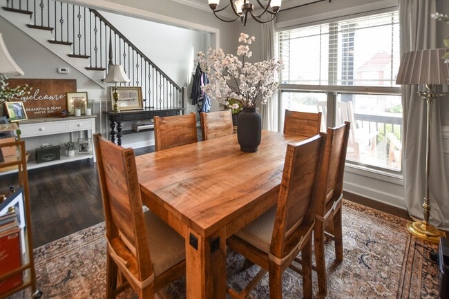 Photo - Pet Friendly Four Bedroom!