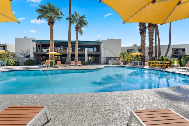 Photo - The Glen at Old Town