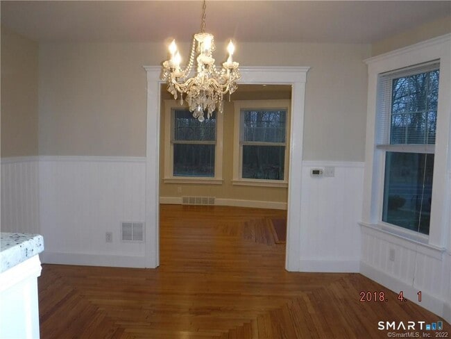 Photo - 356 Yale Ave Unit 2
