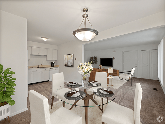 Large Open Floorplans - Miller West Apartments