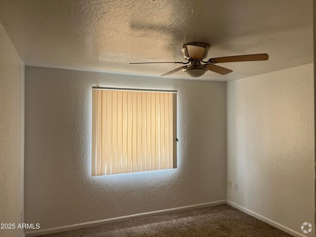 Building Photo - 13433 N 16th Ave Rental