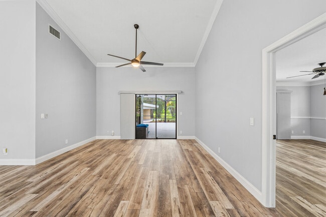 Photo - 15833 118th Terrace N