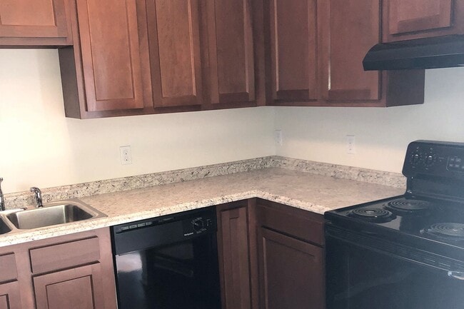 Photo - Chateau Bellevue