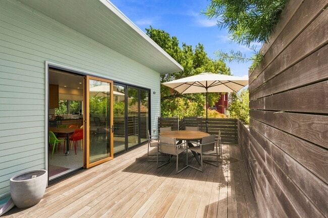 Photo - 2662 Hilgard Ave Unit 2660 - ADU