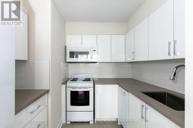 Photo - 33 Isabella St Unité 610