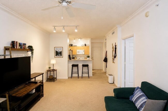 Photo - 1919 Van Buren St Unit 115A