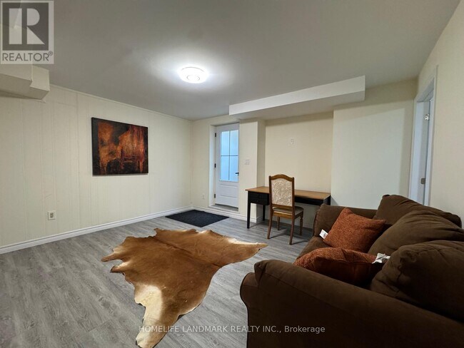 Photo - 50 Addison St