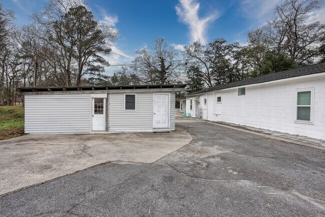 55 Main St Unit 8