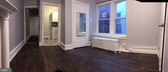 Building Photo - 5229 Walnut St Unit 1R Rental