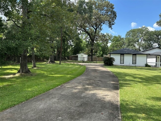 Photo - 2418 Bill Smith Rd