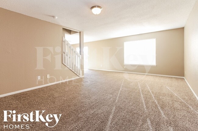 Photo - 1820 Long Lake Dr