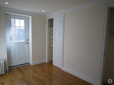 Building Photo - 219 E 28th St Unit 3D Rental