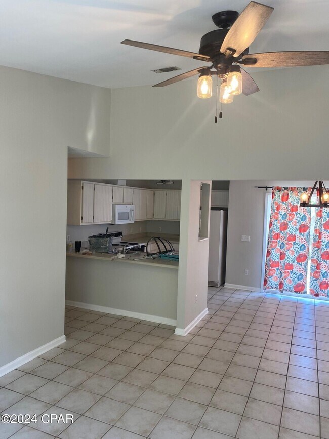 Photo - 3920 Venus St