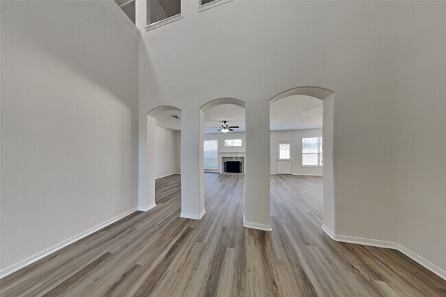 Photo - 2222 Princess Snow Cir