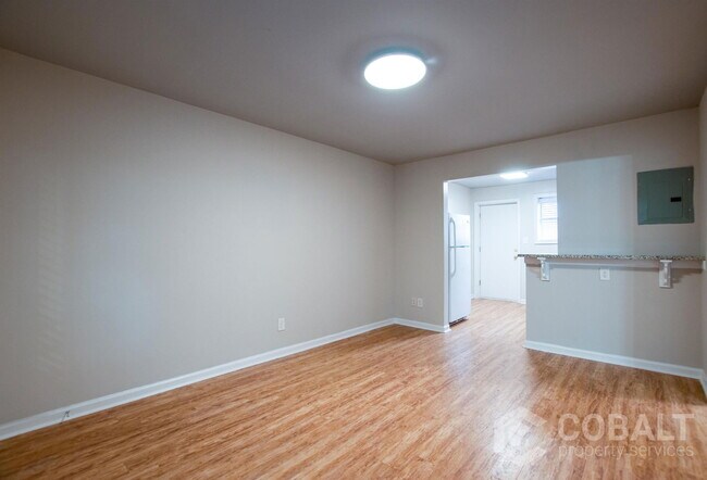 Photo - 271 Glen Iris Dr NE Unit 4A