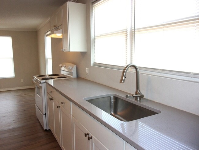 Photo - 801 Arlington Ave