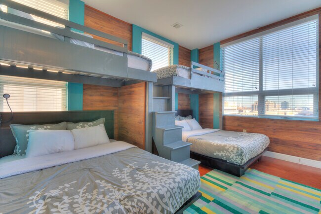 Photo - 910 Cherry St Unit 702