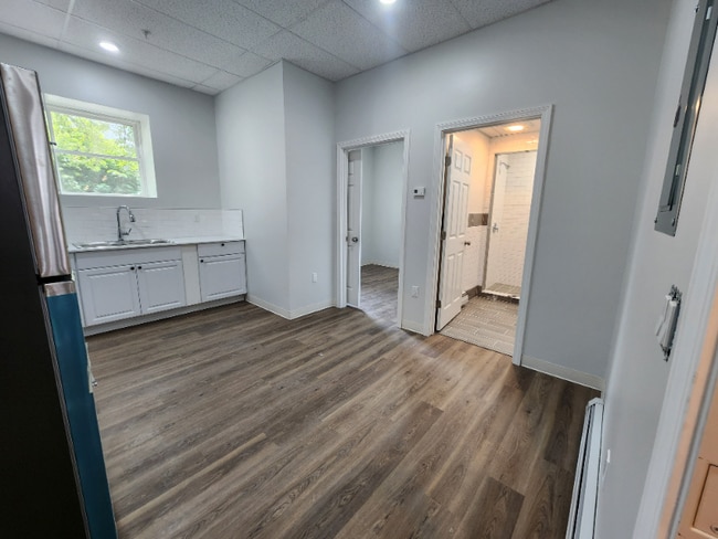 Photo - 151 S Main St Unit B6