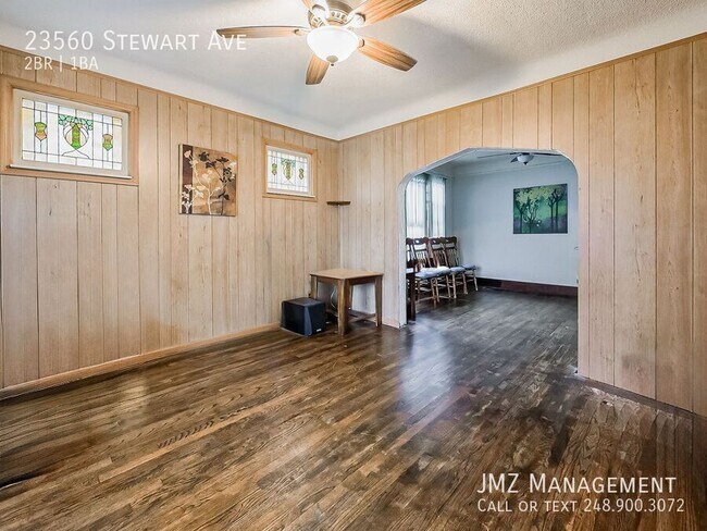 Photo - 23560 Stewart Ave