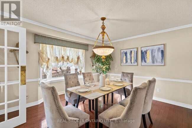 Photo - 36 Ellingwood Ct