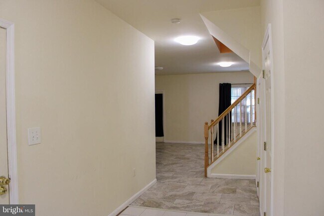Photo - 2454 Sugar Mill Way