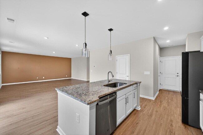 Photo - Like-New Harlem Home!