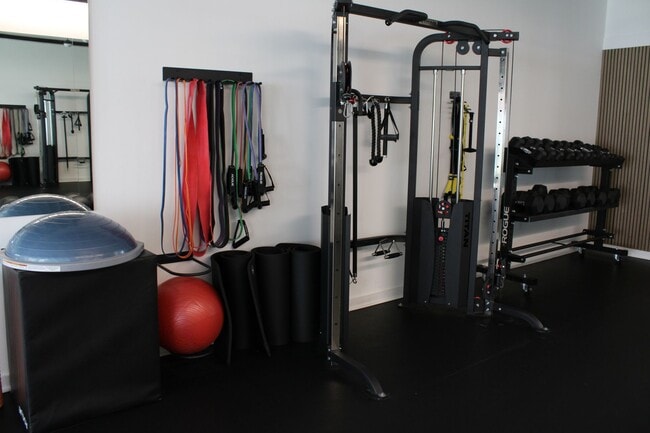 Photo - One Month Free ~ 1 bed/1 bath on King St. Unit B