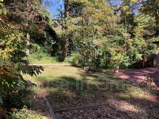 Photo - 105 Campbell Dr
