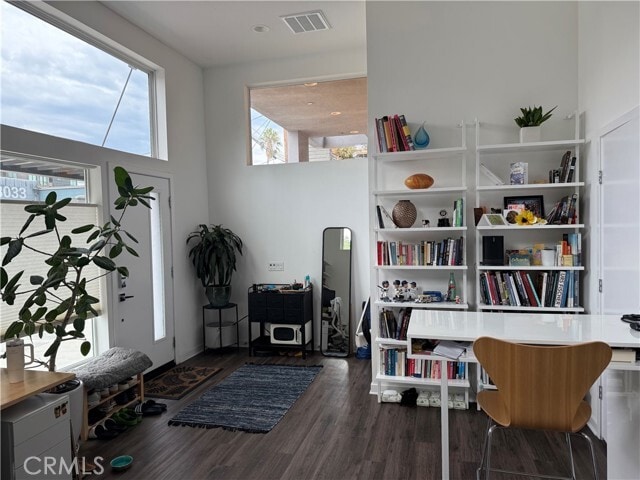 Building Photo - 3022 N Coolidge Ave Rental
