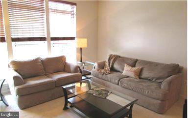 Photo - 2525 Eastbourne Dr