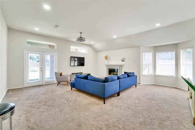 Photo - 6707 Classen Trail